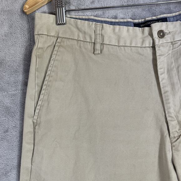 Banana Republic Pant Mens 34X32 Khaki Tan Relaxed Fit Dawson Chino Cotton Preppy - Picture 2 of 12